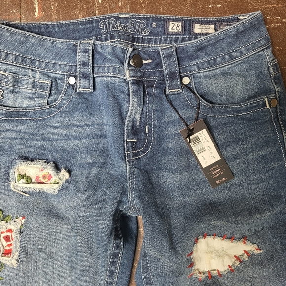 Miss Me Mid Rise Skinny Jeans new with tags - Picture 3 of 6